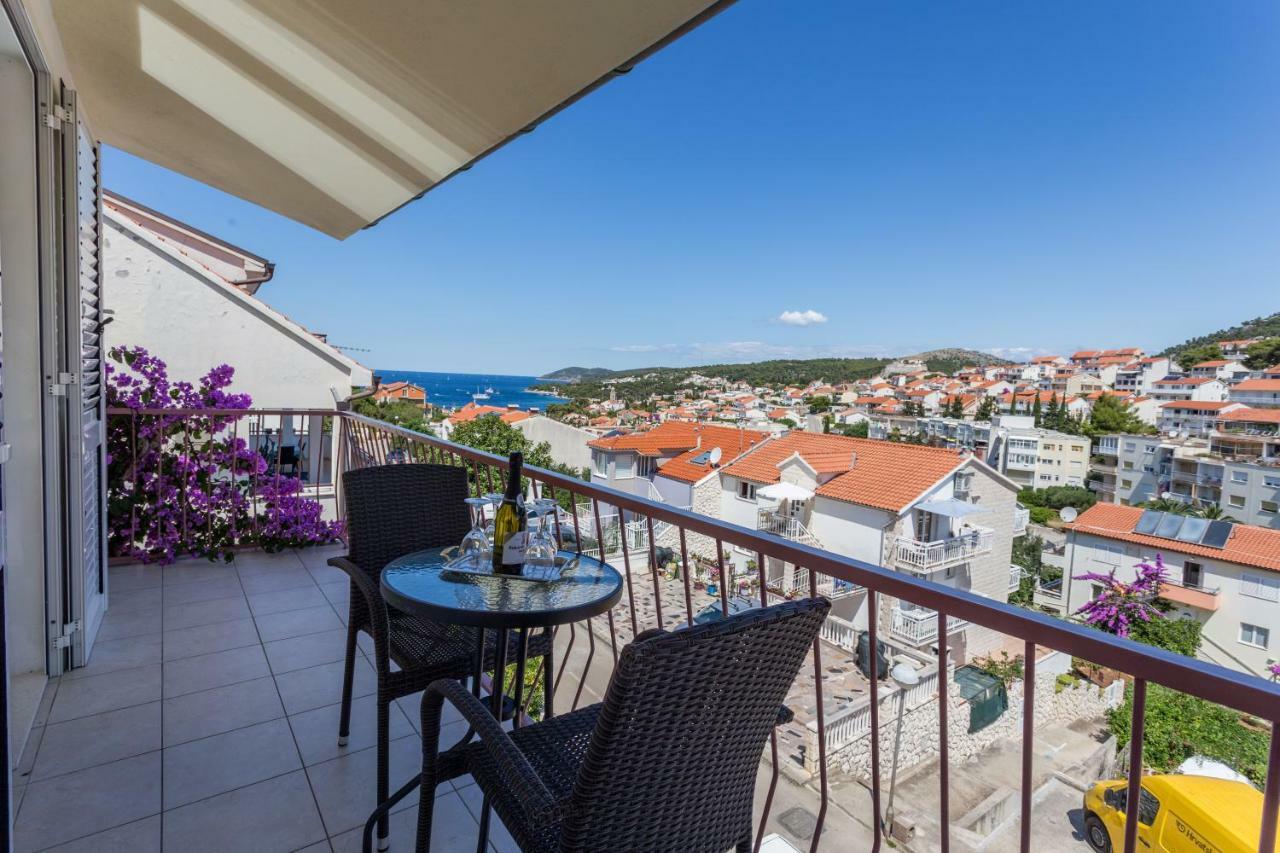 Apartments Sanja Hvar Town Kültér fotó